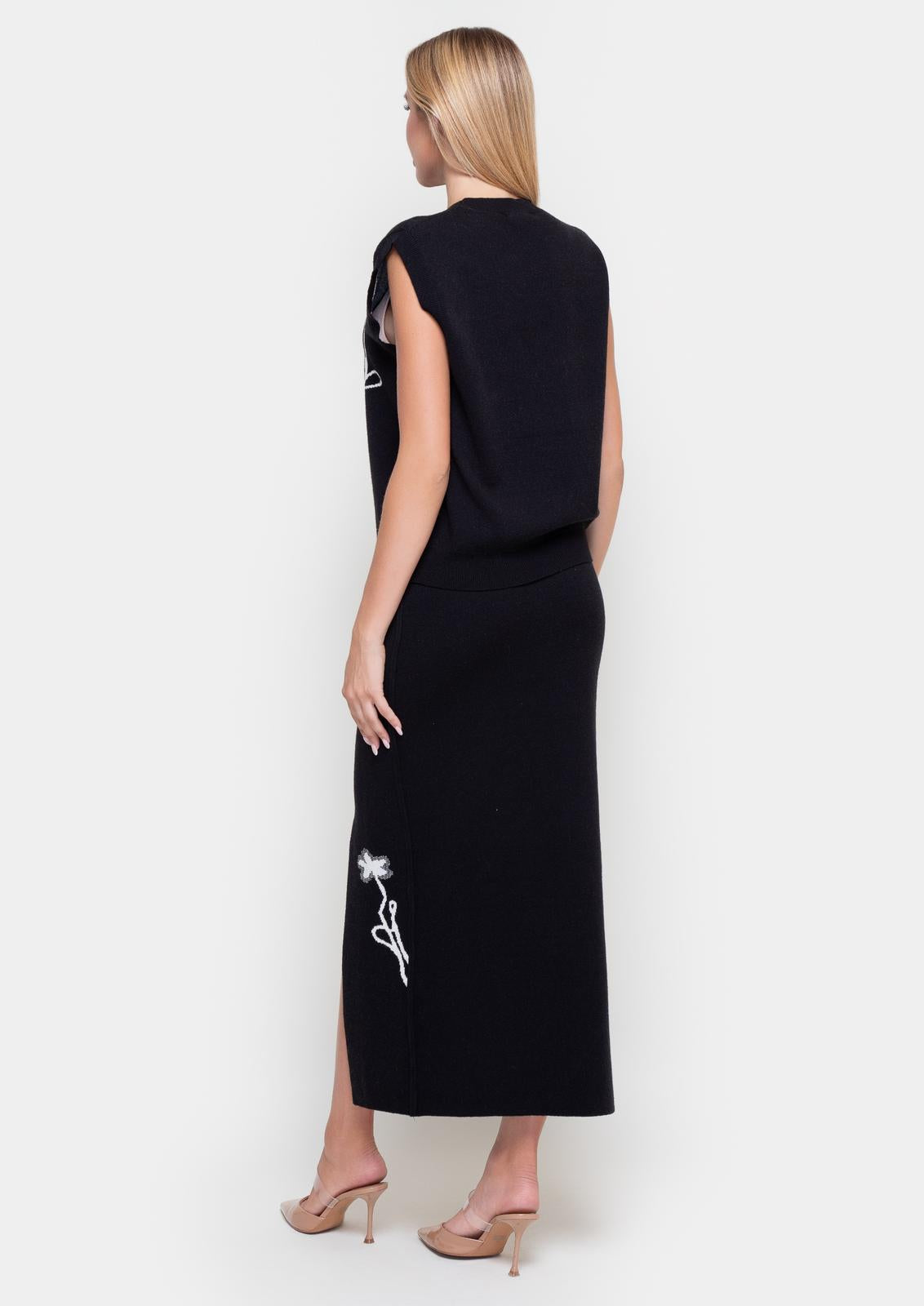 Black viscose fabric suit