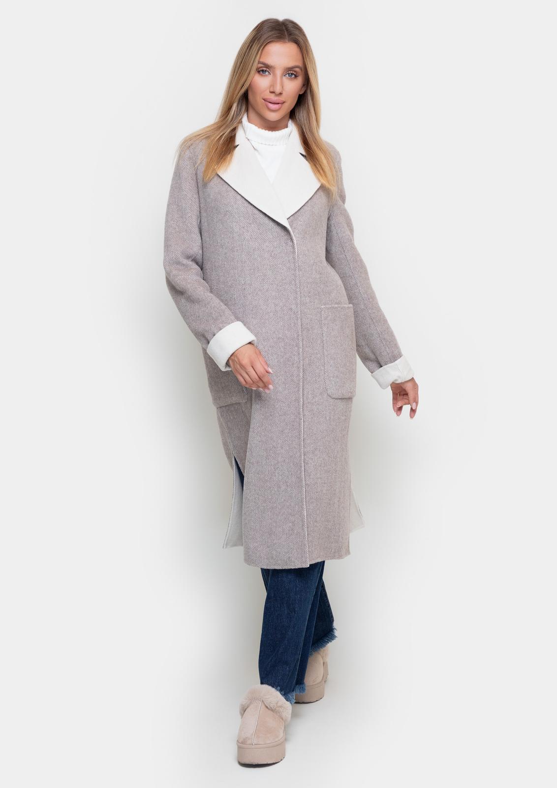 Elegant cappuccino-colored coat with contrast collar