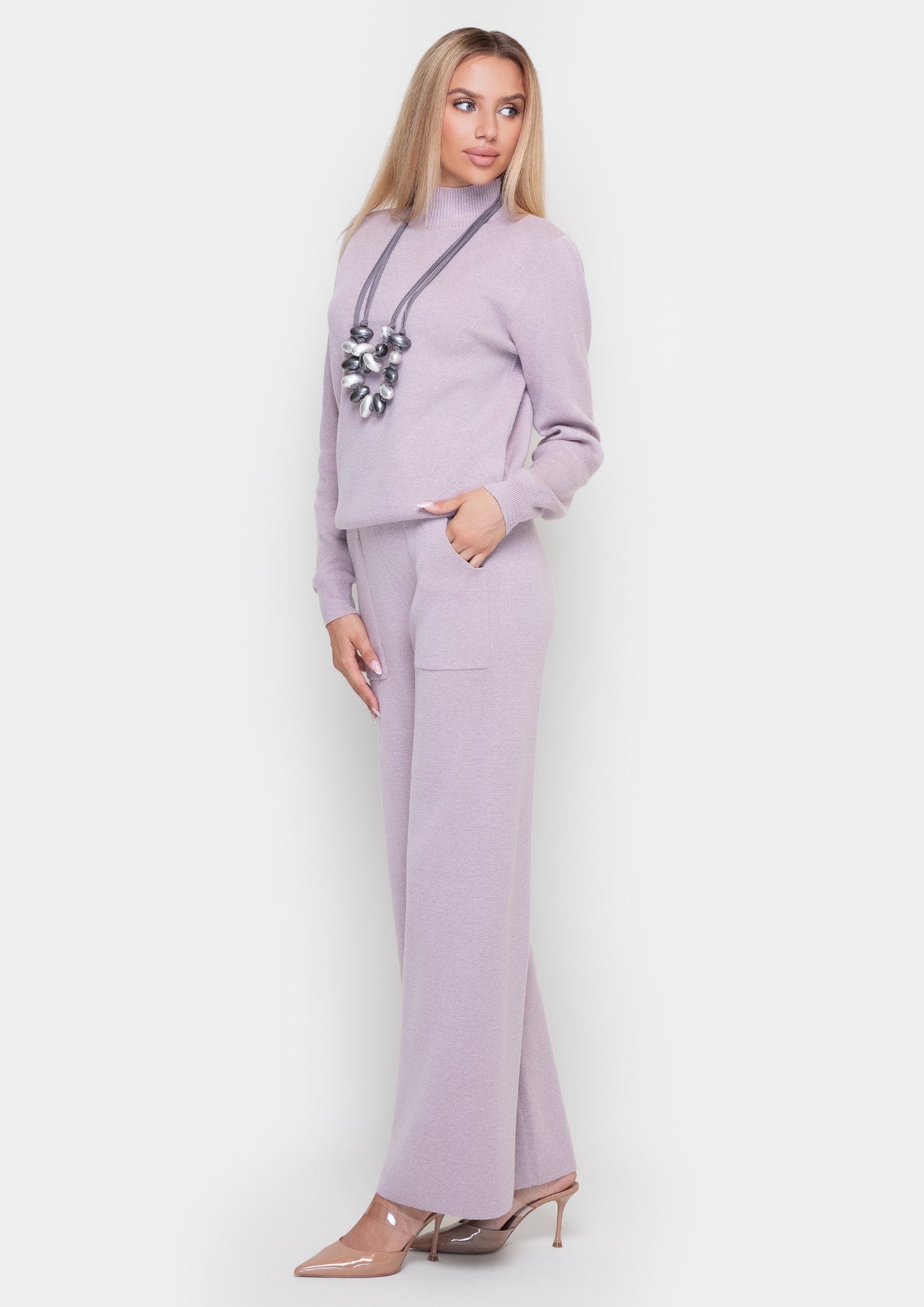 Samange suit in viscose fabric