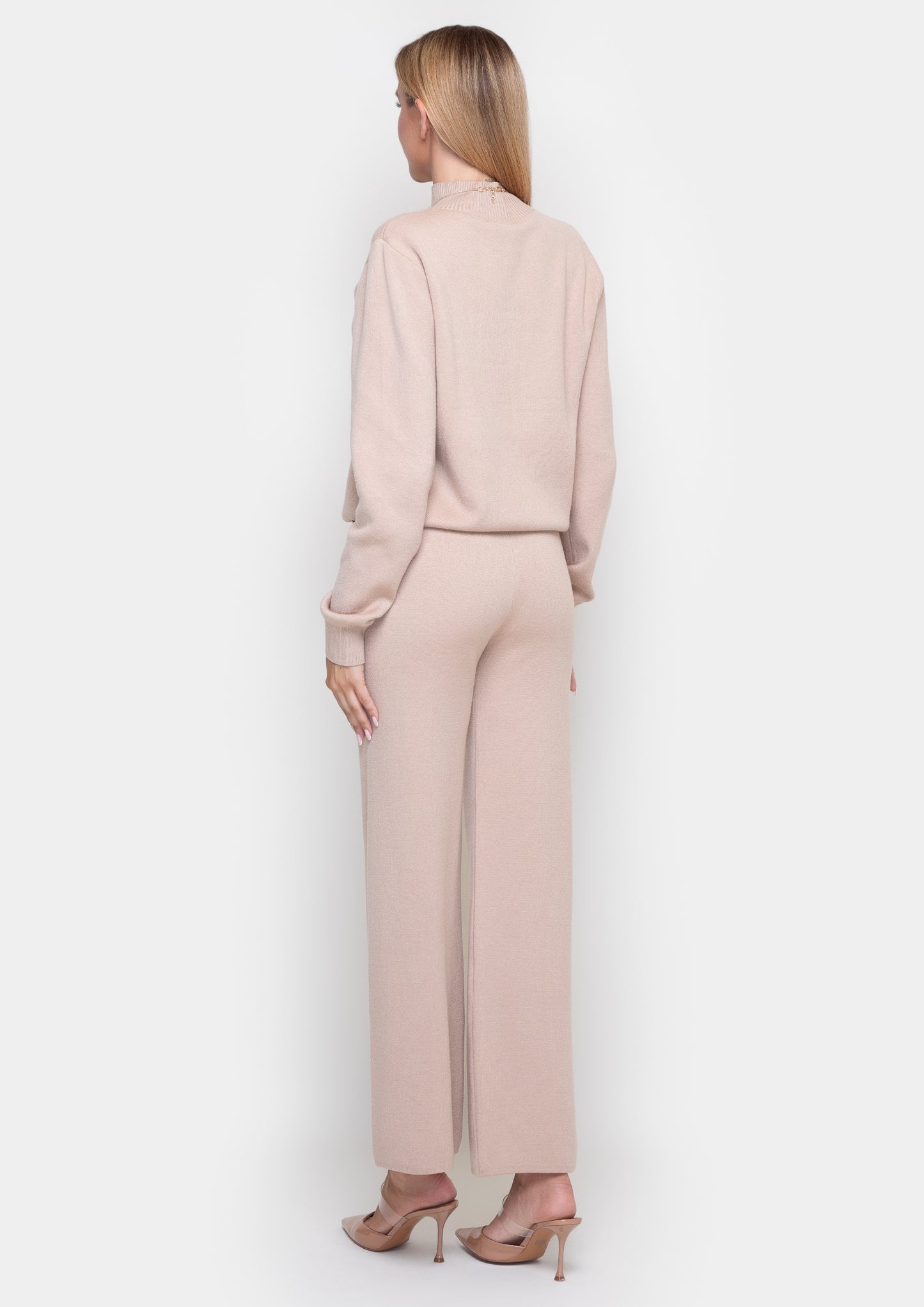 Samange suit in viscose fabric