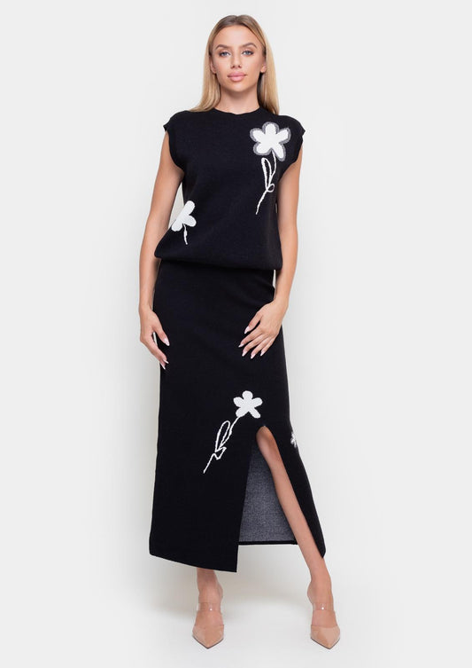 Black viscose fabric suit