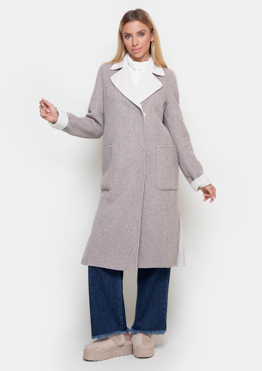 Elegant cappuccino-colored coat with contrast collar