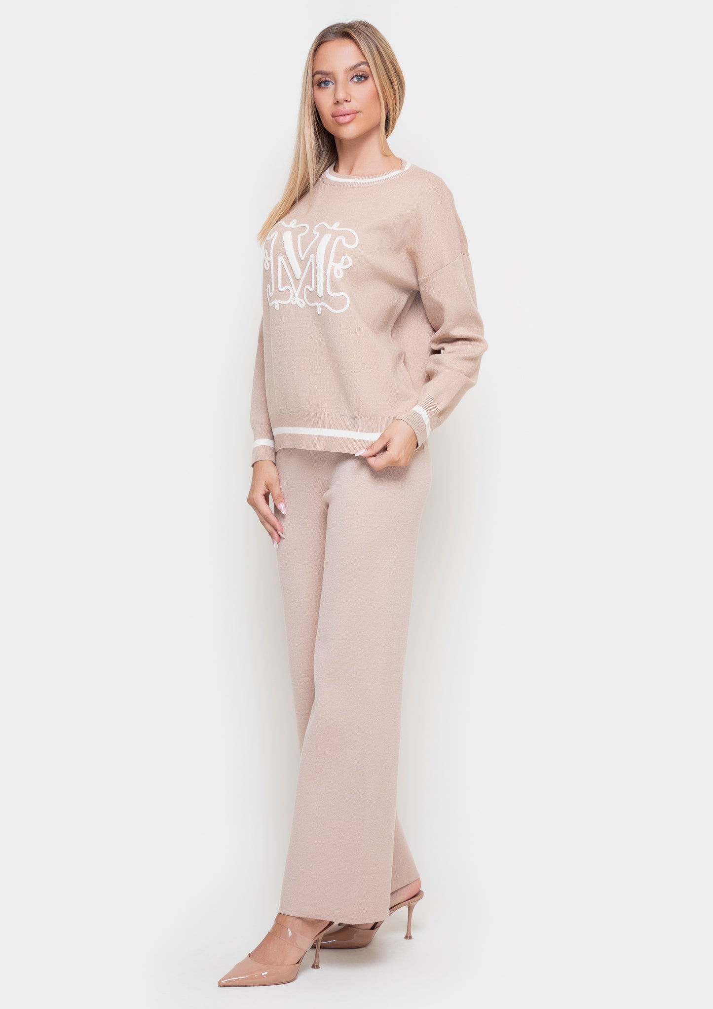 Jumper by Samange