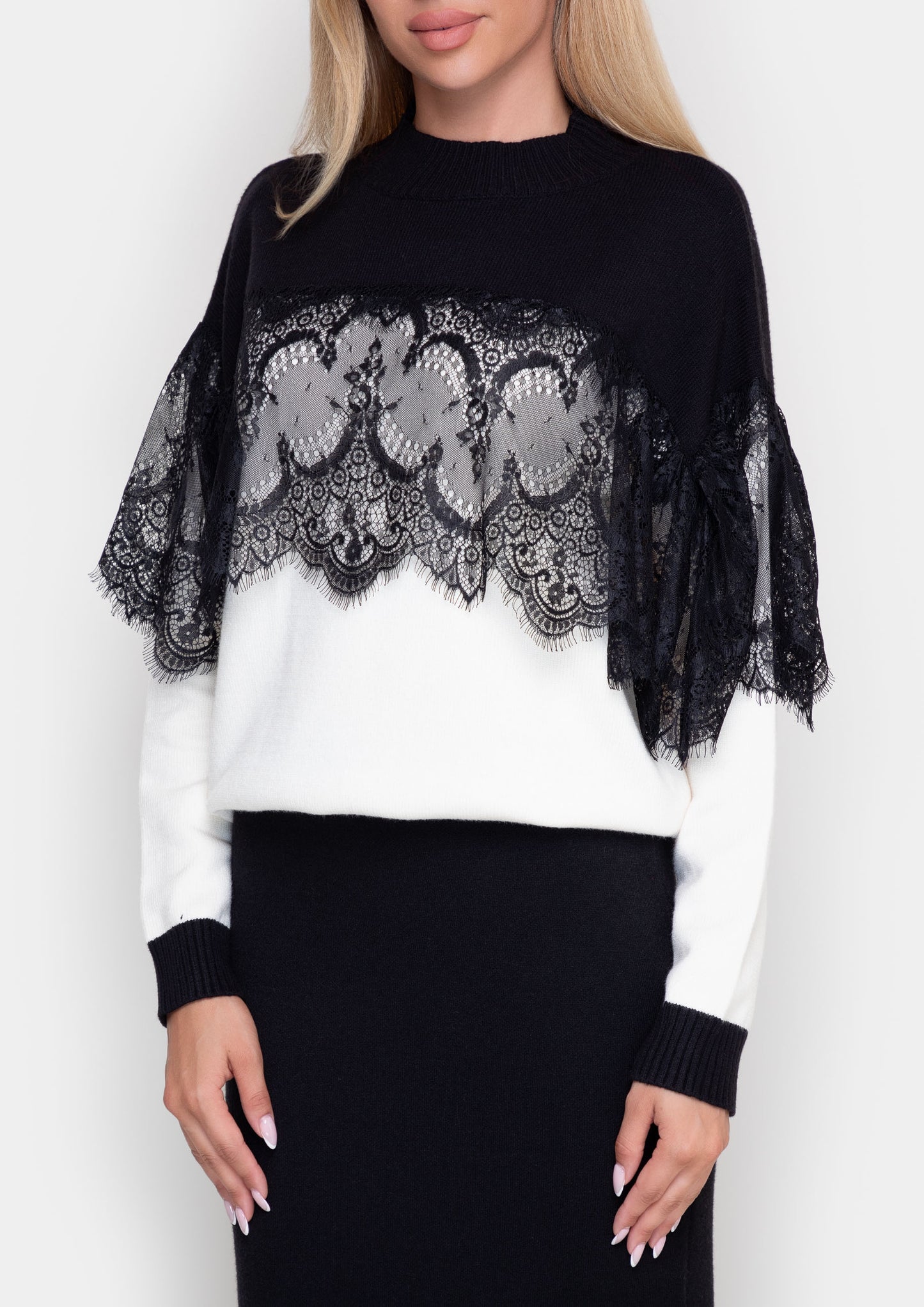 Elegant women's sweater Samange