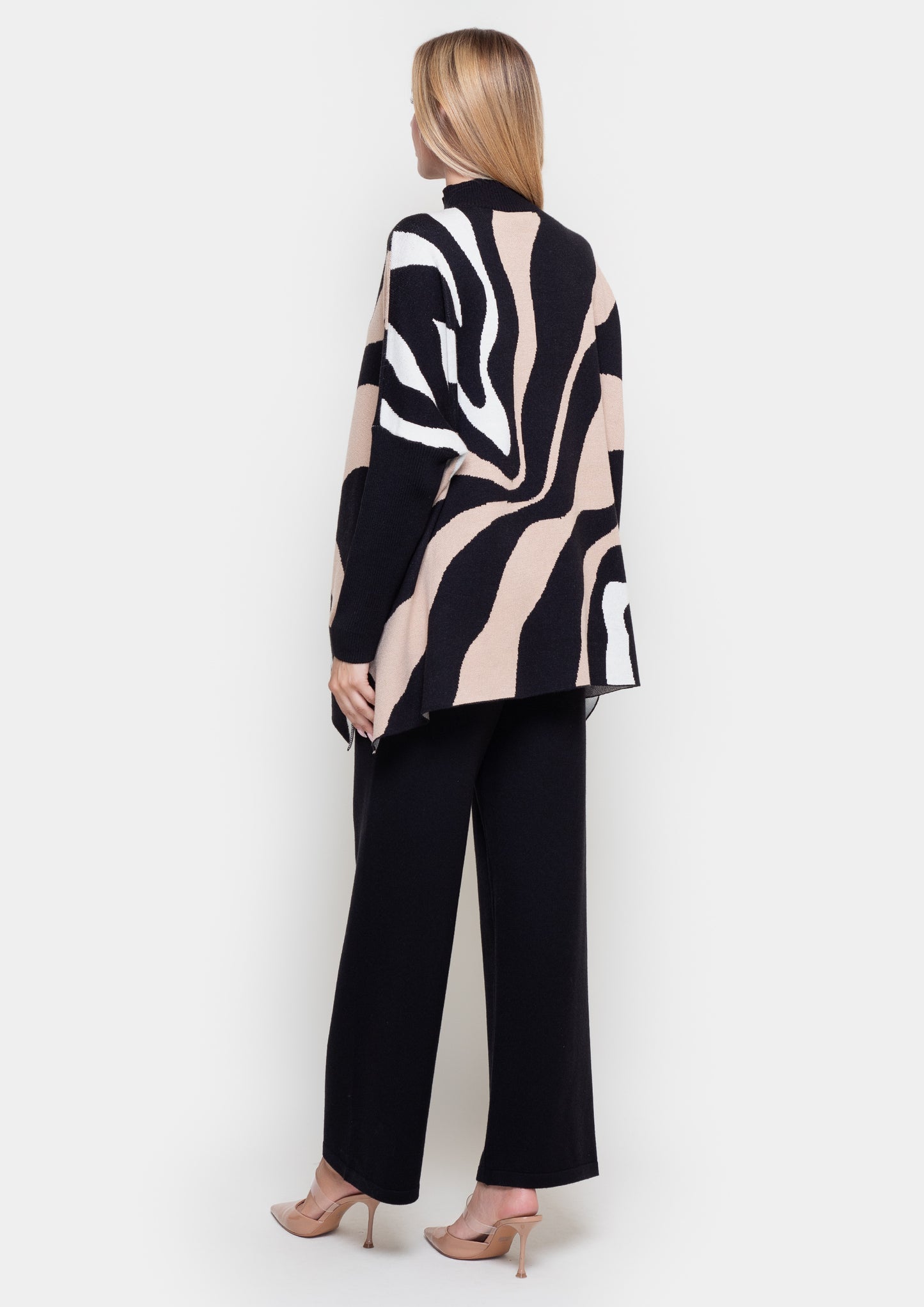 Elegant sweater Samange